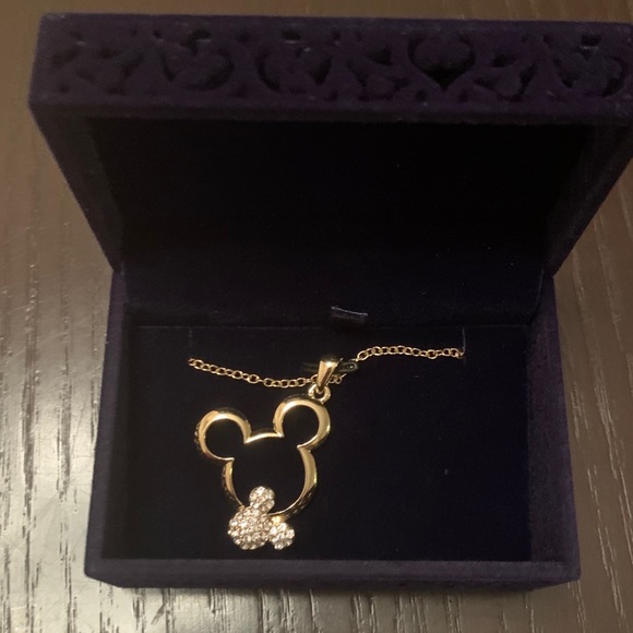 Jewelry - Disney necklace